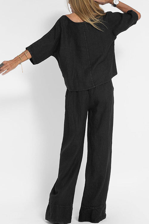 At Ease & Down to Earth: Conjunto de jersey de manga corta y pantalón ancho a juego