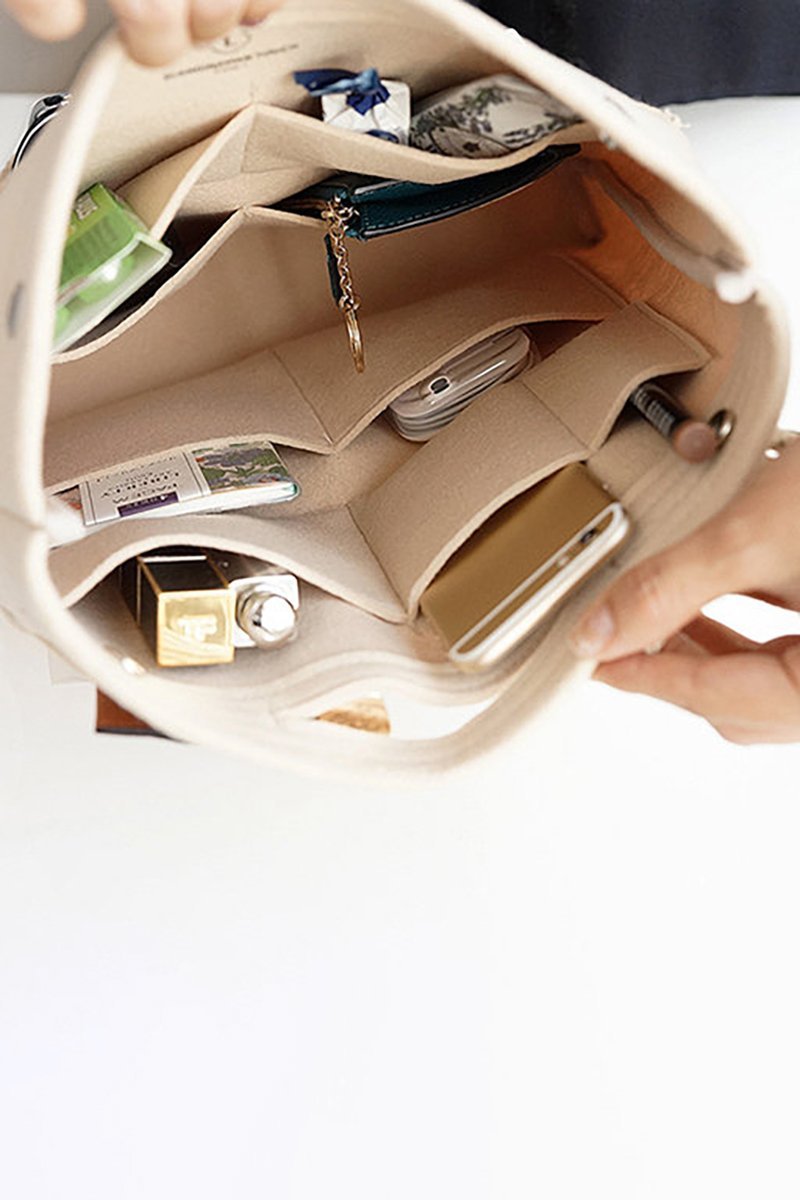 Bolsa Minimalista Multibolsillos