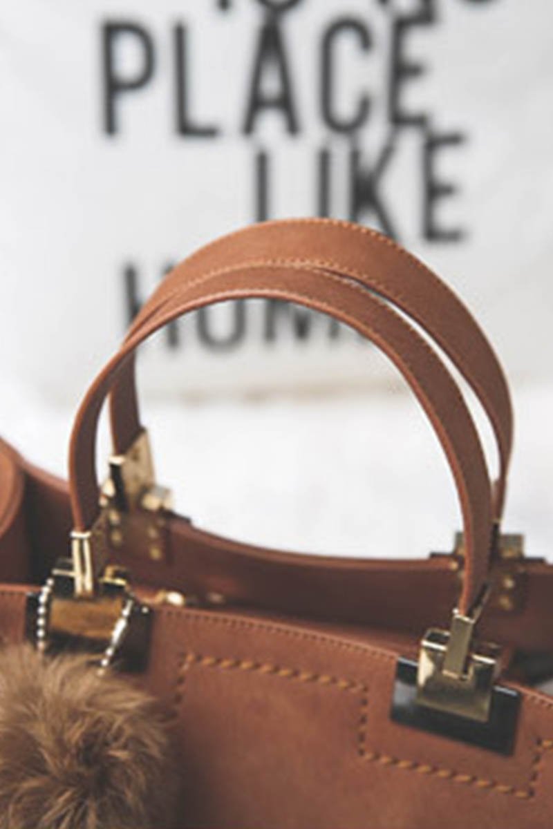 Bolsa con Asas Pom Pom