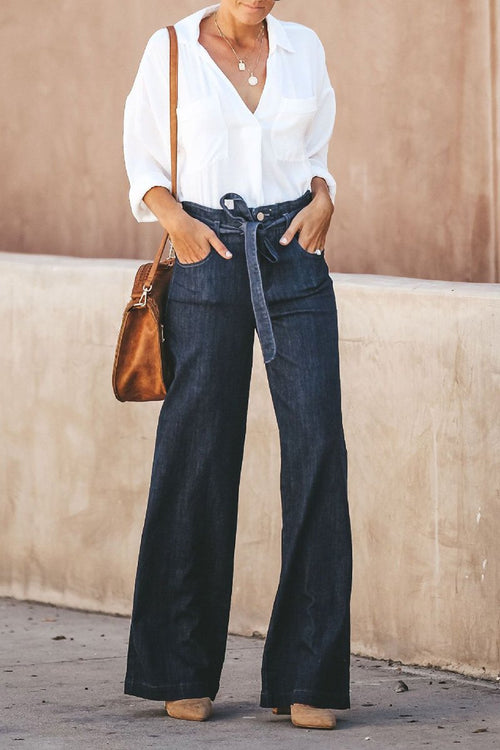 Jeans anchos con cinturón