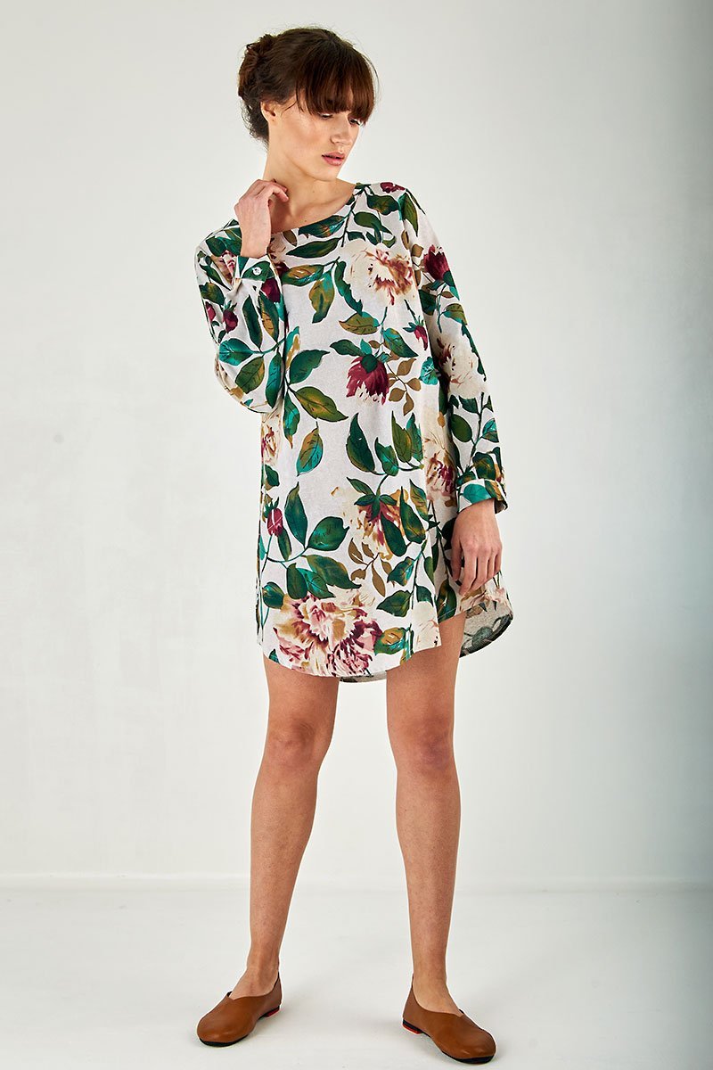 Vestido recto de lino con estampado floral